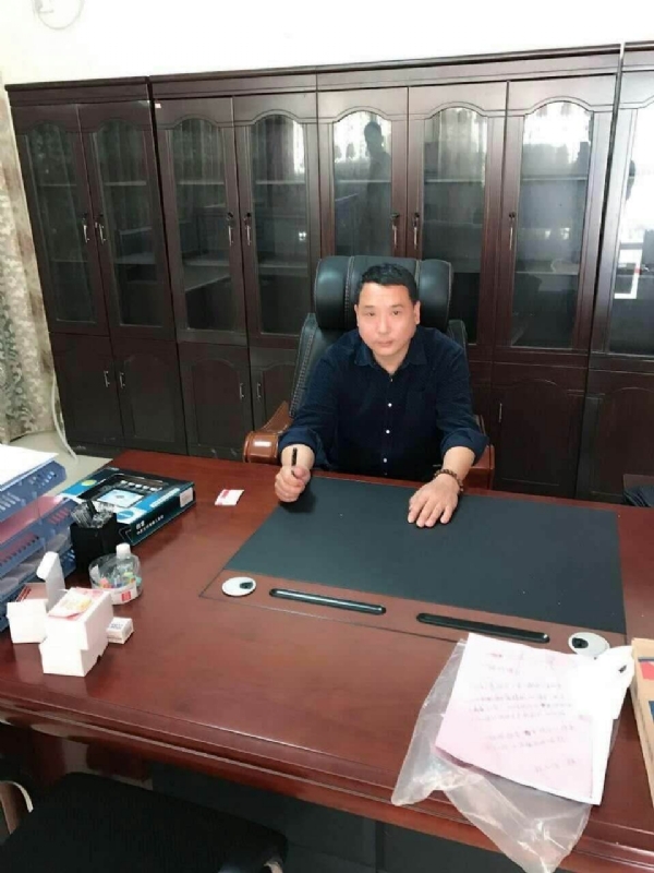 艺术家的第一张照片--长乐蓝颜知己交友网